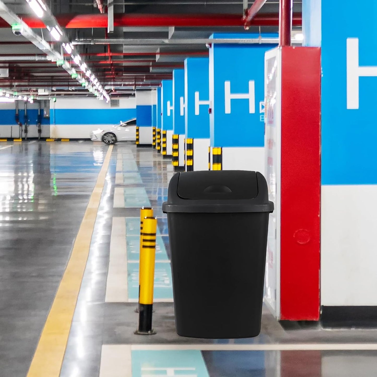 Bringer 18 Gallon Large Swing Top Trash Can, Plastic Garbage Can with Swing-Lid, Black, 4-Pack