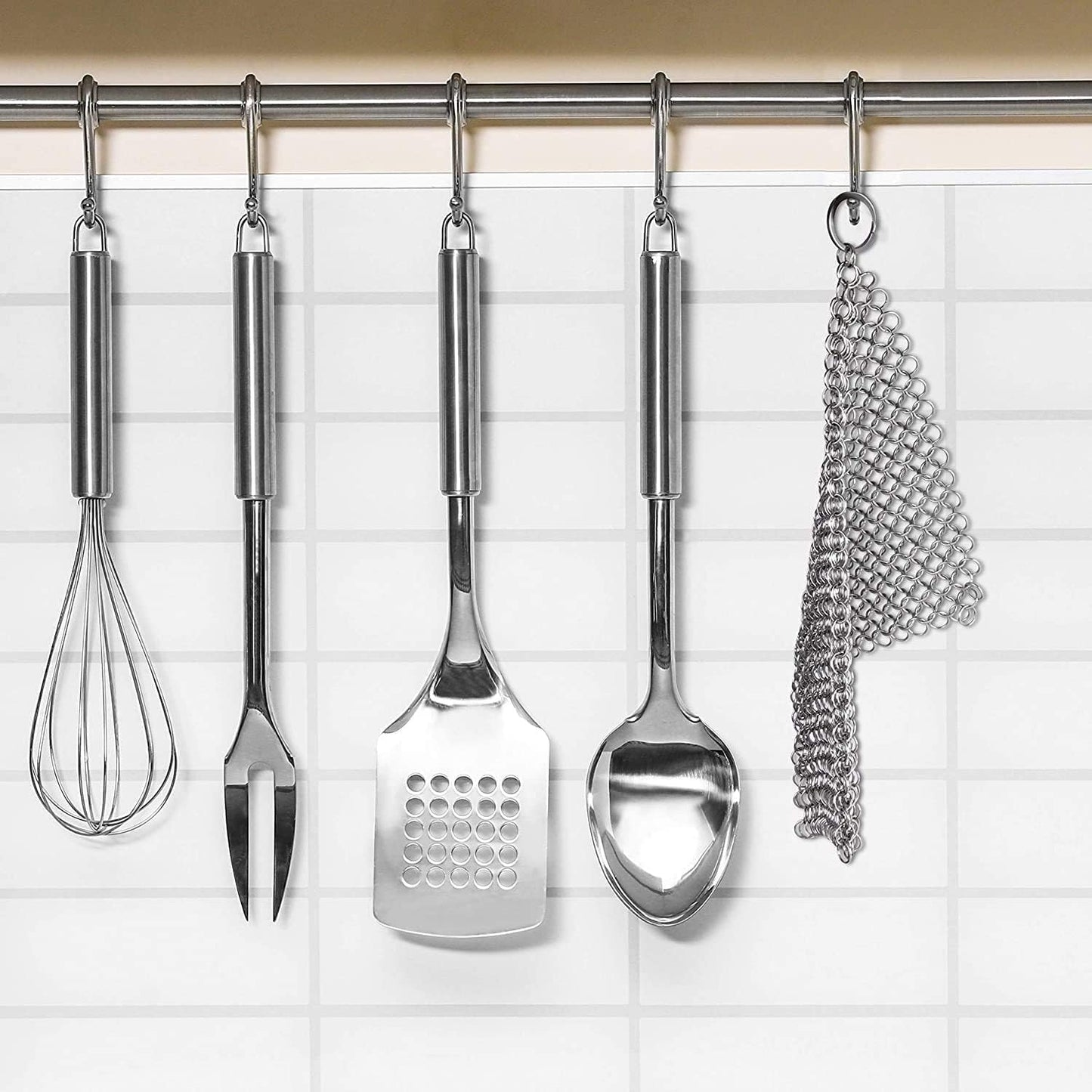 Scrubber Chainmail - Cleaner for Cast Iron Stainless Steel Anodized Cookware Scraper Cleaning Dutch Ovens Scourer for All Types of Skillet Griddles Cast Iron Pans Pots Grills & Dutch Ovens by Krisp